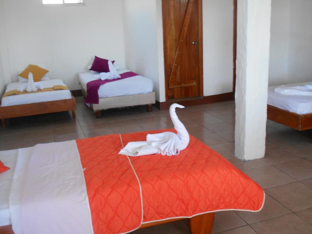 El Descanso Del Petrel Puerto Ayora  Exteriér fotografie
